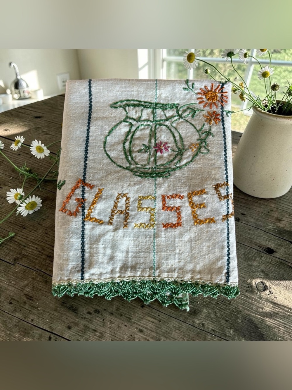 Vintage Hand Embroidered Striped Tea Towel Iced Tea Lemonade Pitcher Glasses